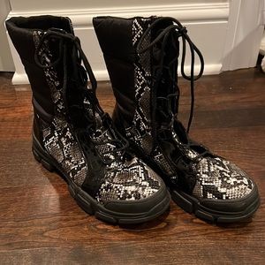 New Women’s stylish boots!